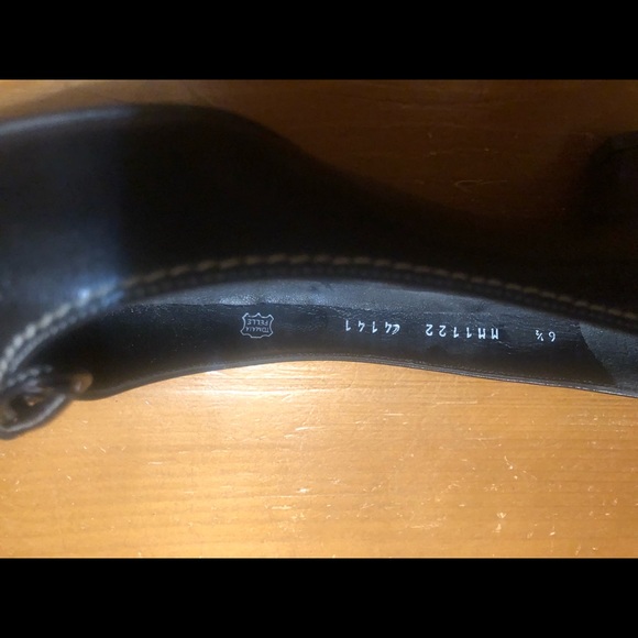 Black Monica Magli kitten heel shoes - Picture 3 of 6